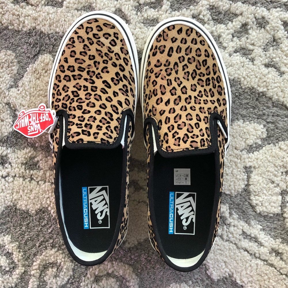 Women’s Vans Leopard Slip on